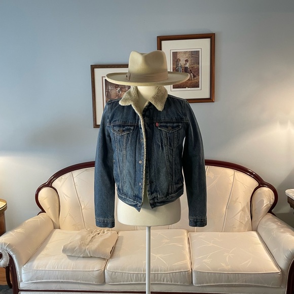 Levi’s Tucker Jacket Sherpa & Jean Jacket - Picture 15 of 16